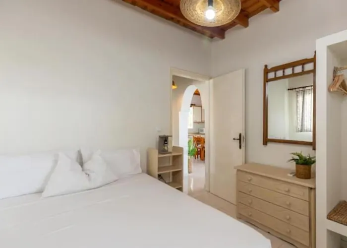 Sylvia's House In Stegna 阿彻奇洛斯