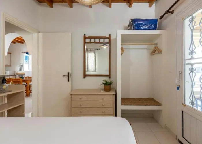 아파트 Sylvia's House In Stegna *