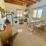 Sylvia's House In Stegna Apartment *
